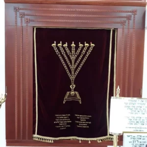 פרוכת מנורת זהב